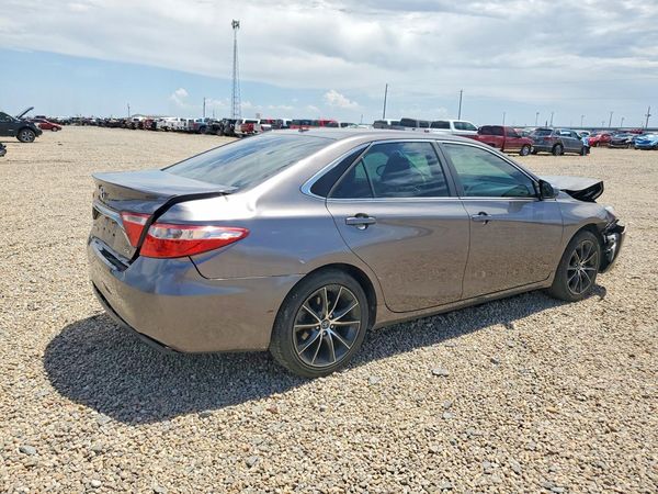 2017 TOYOTA CAMRY
