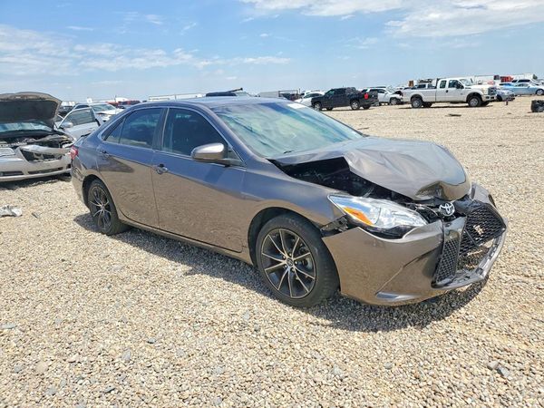 2017 TOYOTA CAMRY