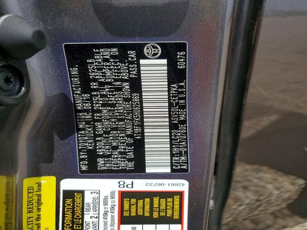 2017 TOYOTA CAMRY