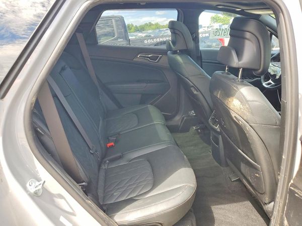 2025 KIA SPORTAGE X-LINE
