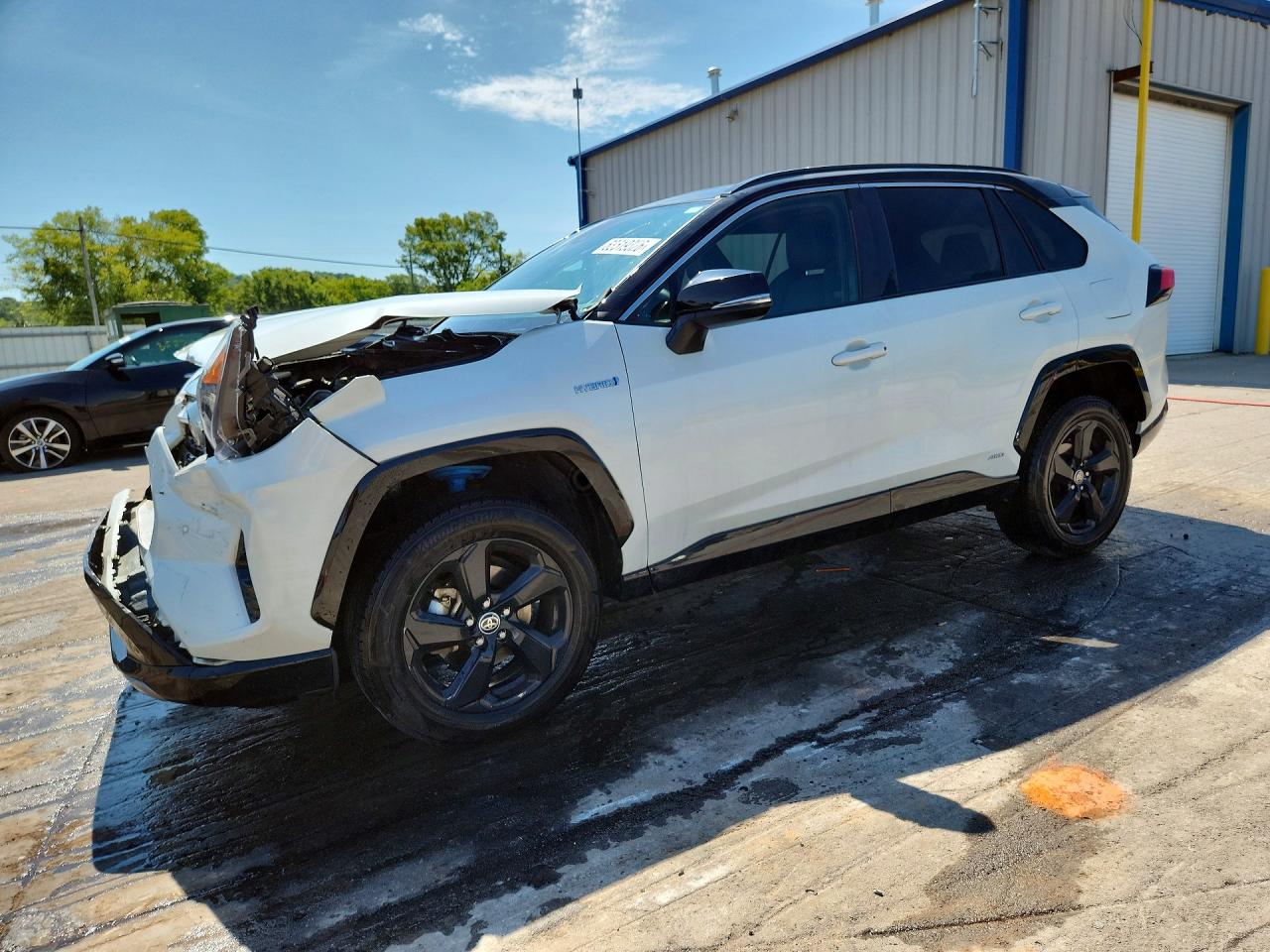 2021 TOYOTA RAV4 XSE HV