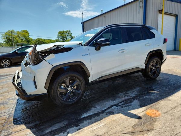 2021 TOYOTA RAV4 XSE HV