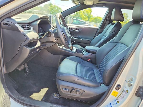2021 TOYOTA RAV4 XSE HV