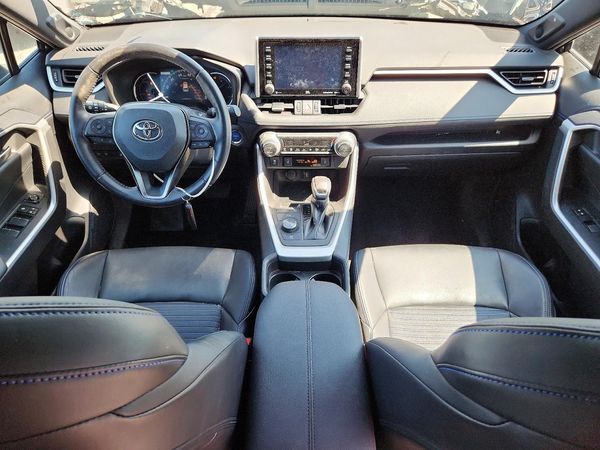 2021 TOYOTA RAV4 XSE HV