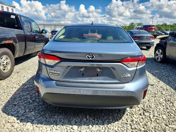 2024 TOYOTA COROLLA