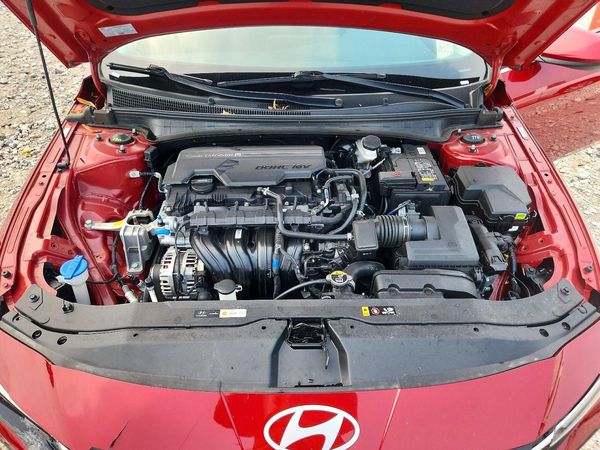 2025 HYUNDAI ELANTRA