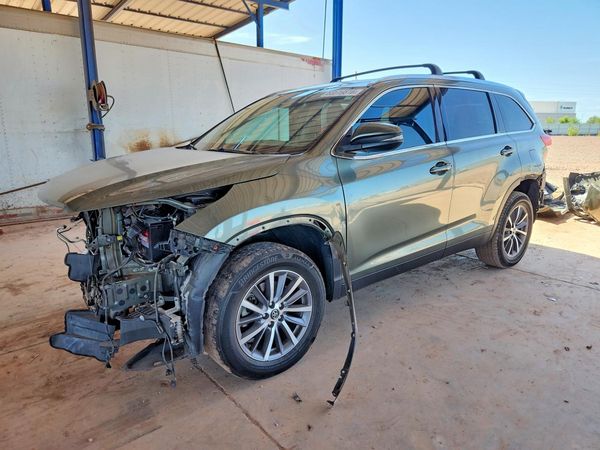 2019 TOYOTA HIGHLANDER SE/XLE