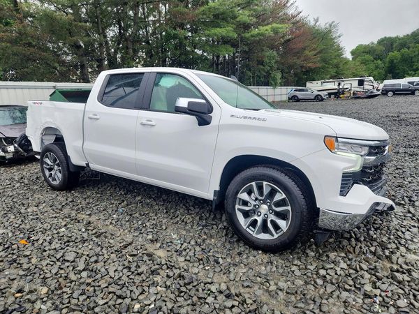 2026 CHEVROLET SILVERADO LT-L — Passenger 3/4