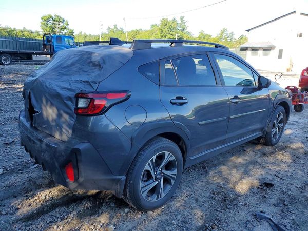 2025 SUBARU CROSSTREK Premium