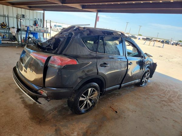 2018 TOYOTA RAV4 Adventure/XLE