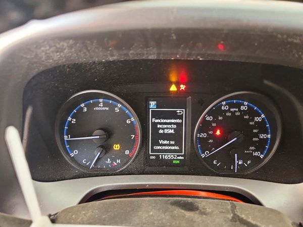2018 TOYOTA RAV4 Adventure/XLE