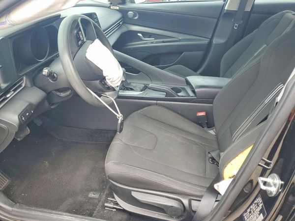 2021 HYUNDAI ELANTRA