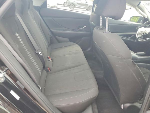 2021 HYUNDAI ELANTRA