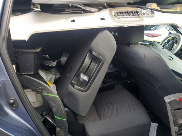 2019 TOYOTA HIGHLANDER LE/LE Plus
