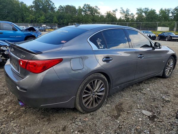 2015 INFINITI Q50
