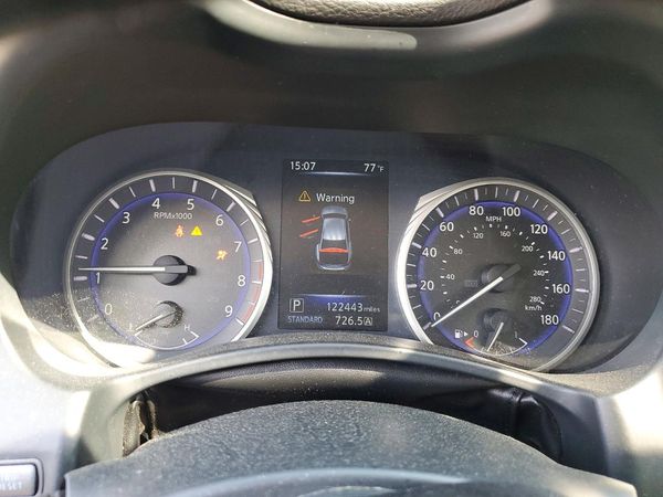 2015 INFINITI Q50