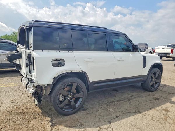 2023 LAND ROVER DEFENDER 110 X-Dynamic SE