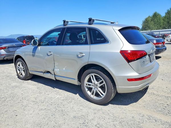 2013 AUDI Q5 Premium Plus