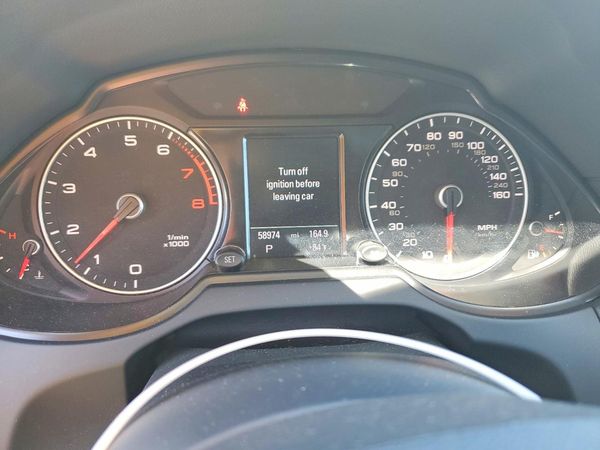 2013 AUDI Q5 Premium Plus