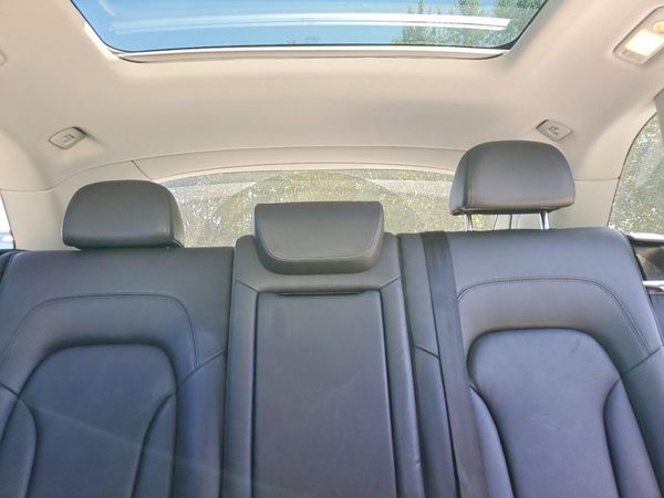 2013 AUDI Q5 Premium Plus