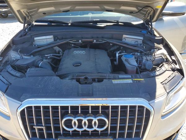 2013 AUDI Q5 Premium Plus