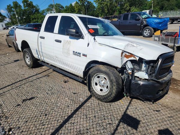 2017 RAM 1500 ST — Passenger 3/4