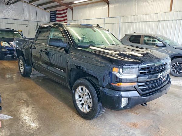 2018 CHEVROLET SILVERADO LT