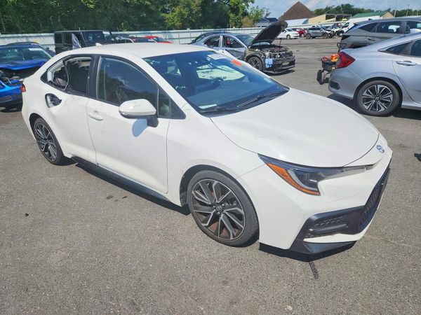 2022 TOYOTA COROLLA SE
