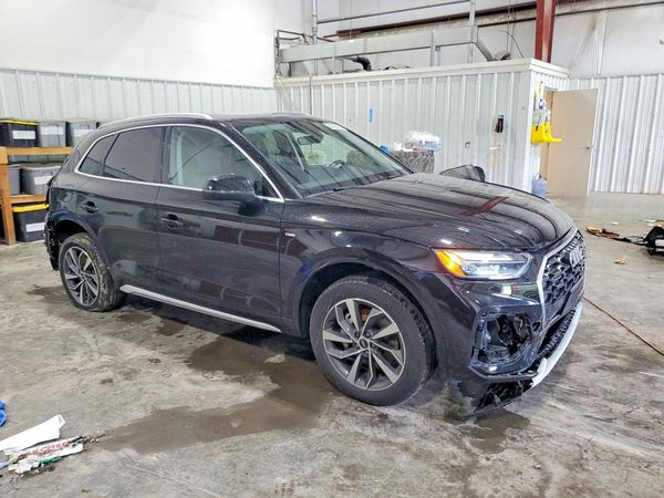 2022 AUDI Q5