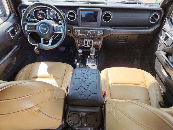2018 JEEP WRANGLER UNLIMITED Unlimited Sahara