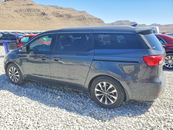2015 KIA SEDONA