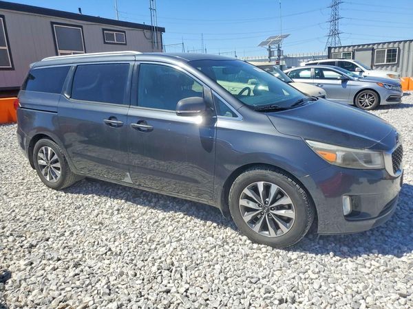 2015 KIA SEDONA