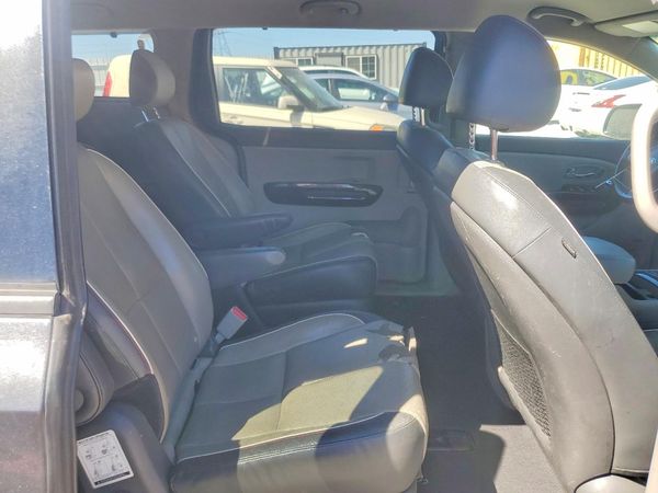 2015 KIA SEDONA