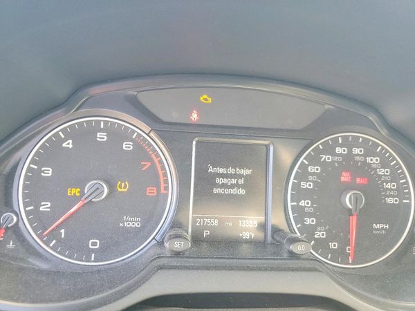 2016 AUDI Q5 quattro Premium Plus