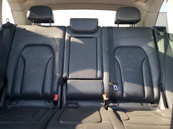 2016 AUDI Q5 quattro Premium Plus