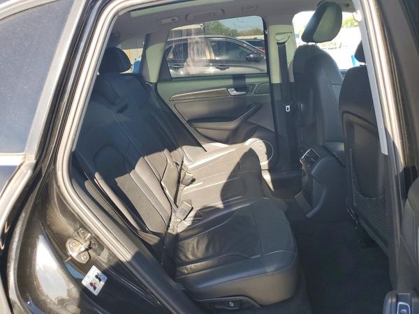 2016 AUDI Q5 quattro Premium Plus
