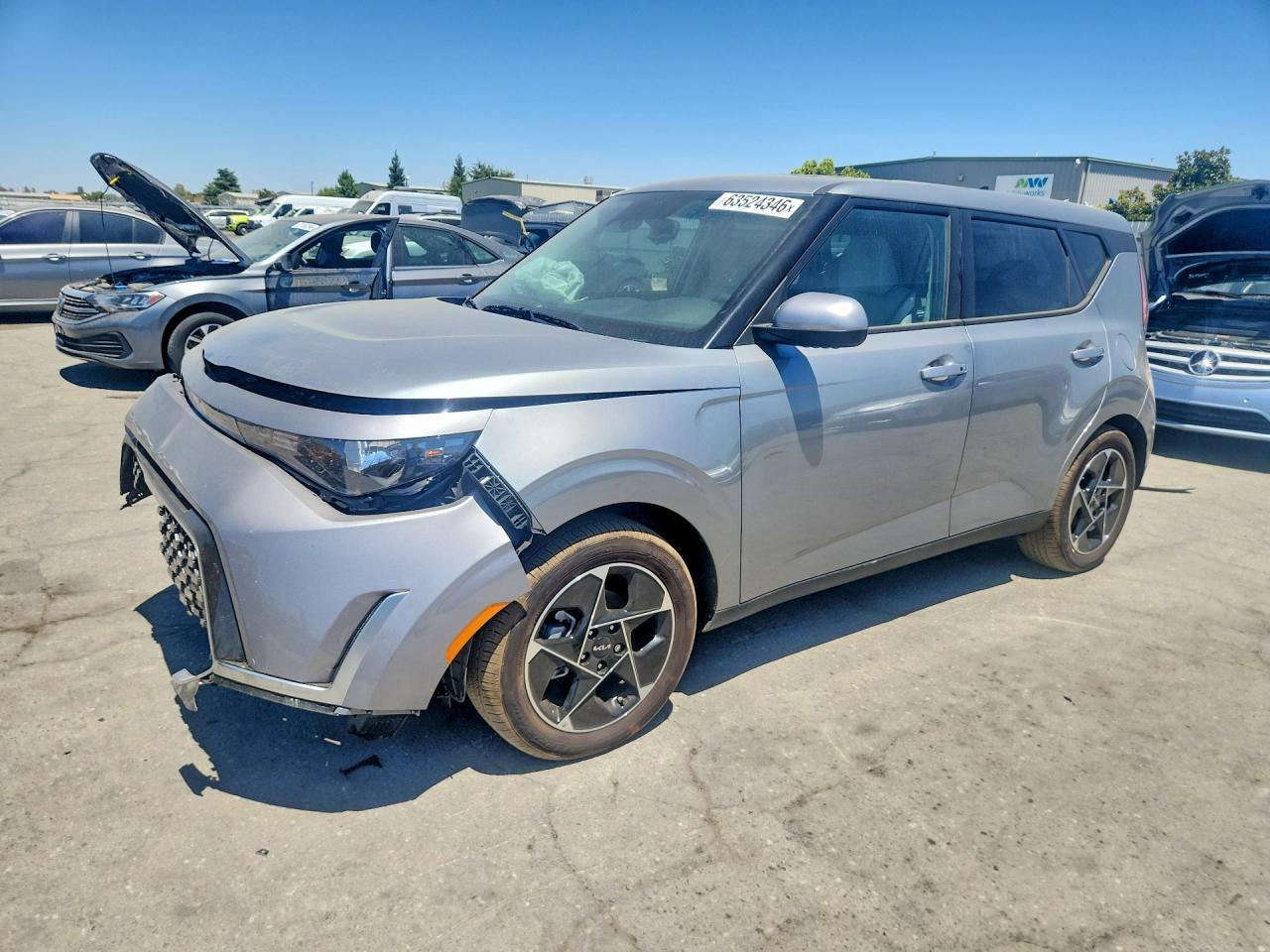 2025 KIA SOUL EX — Front 3/4
