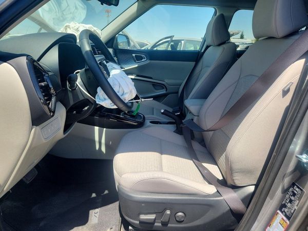 2025 KIA SOUL EX — DENT