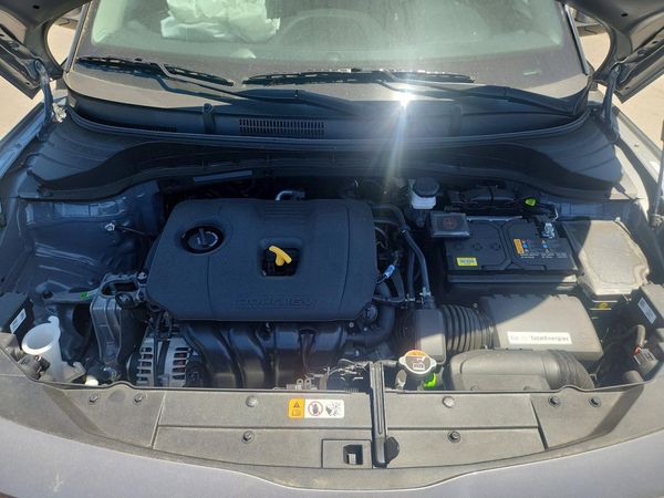 2025 KIA SOUL EX — Engine bay