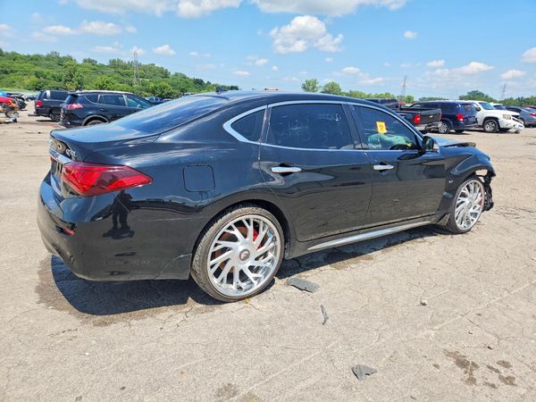 2018 INFINITI Q70L