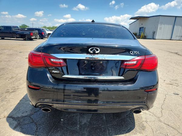 2018 INFINITI Q70L