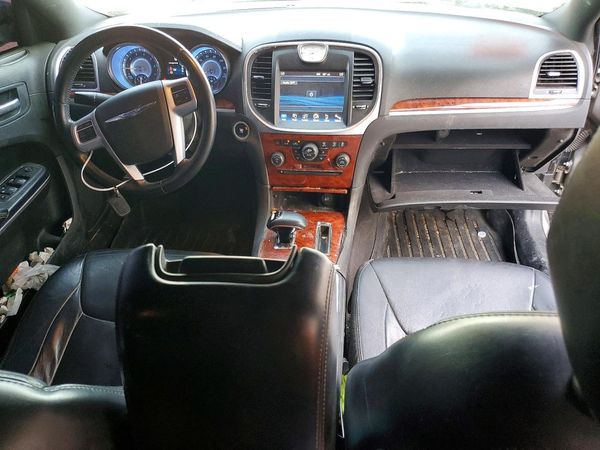 2014 CHRYSLER 300