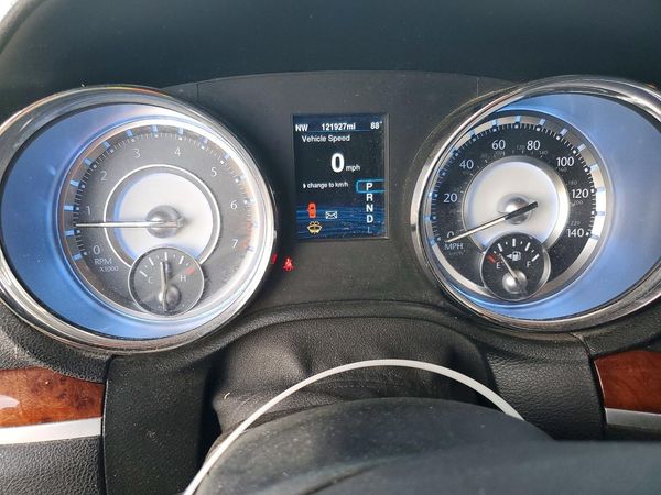 2014 CHRYSLER 300