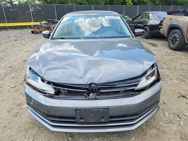 2017 VOLKSWAGEN JETTA