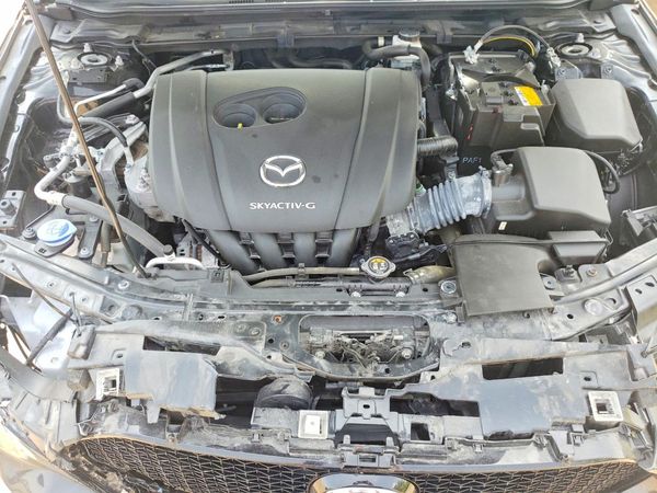 2022 MAZDA 3 Select Package