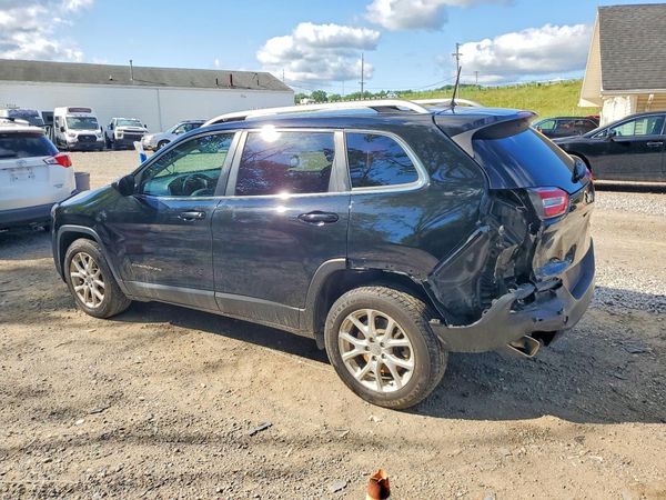 2017 JEEP CHEROKEE LATITUDE FWD