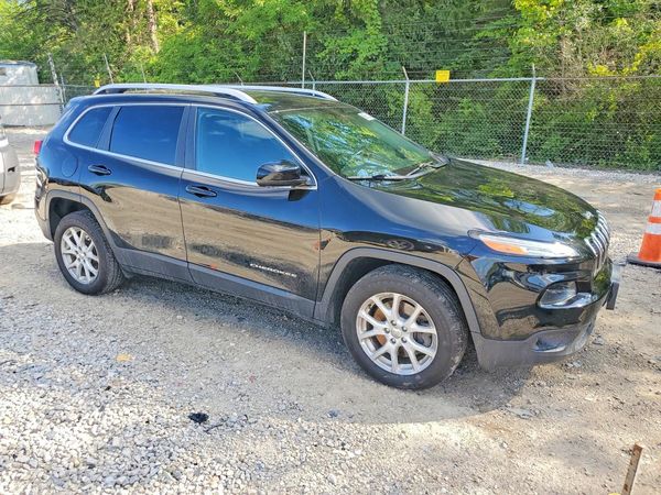 2017 JEEP CHEROKEE LATITUDE FWD