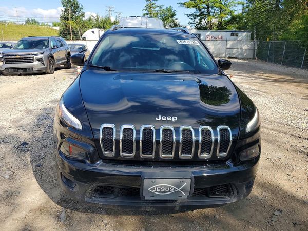 2017 JEEP CHEROKEE LATITUDE FWD