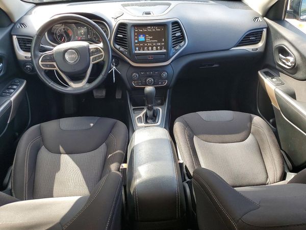 2017 JEEP CHEROKEE LATITUDE FWD