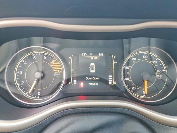 2017 JEEP CHEROKEE LATITUDE FWD